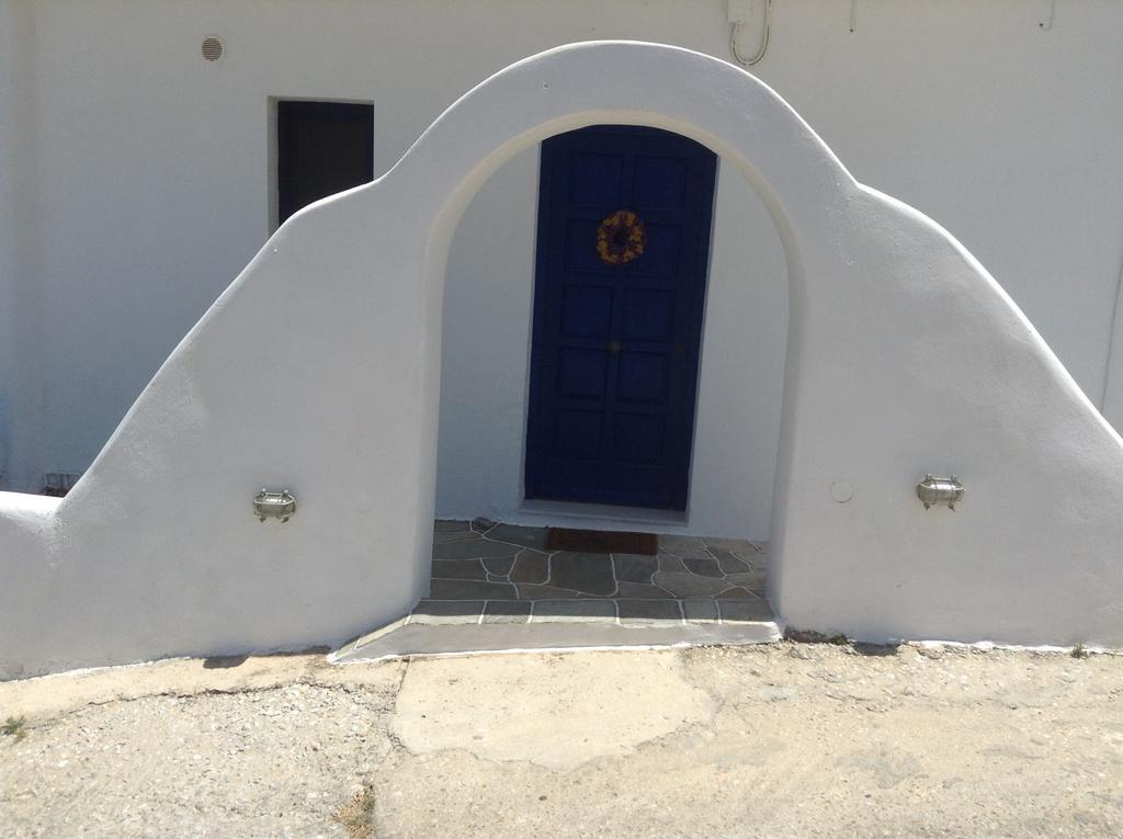 Nikoletta Rooms Parikia  Exterior photo