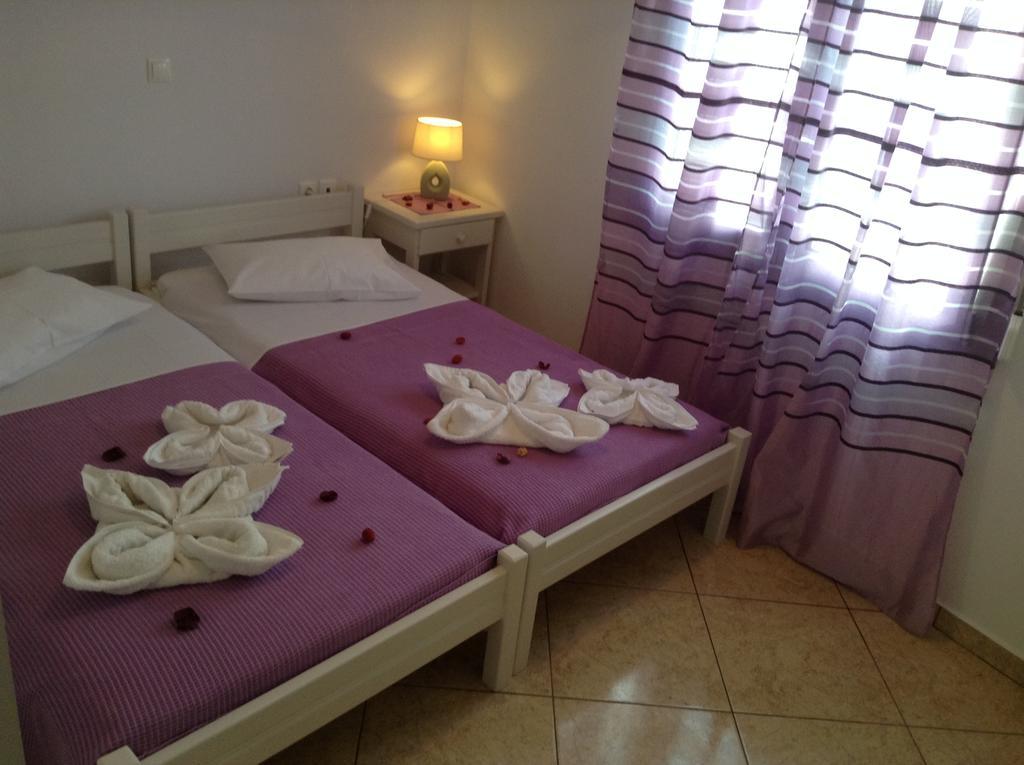 Nikoletta Rooms Parikia  Exterior photo