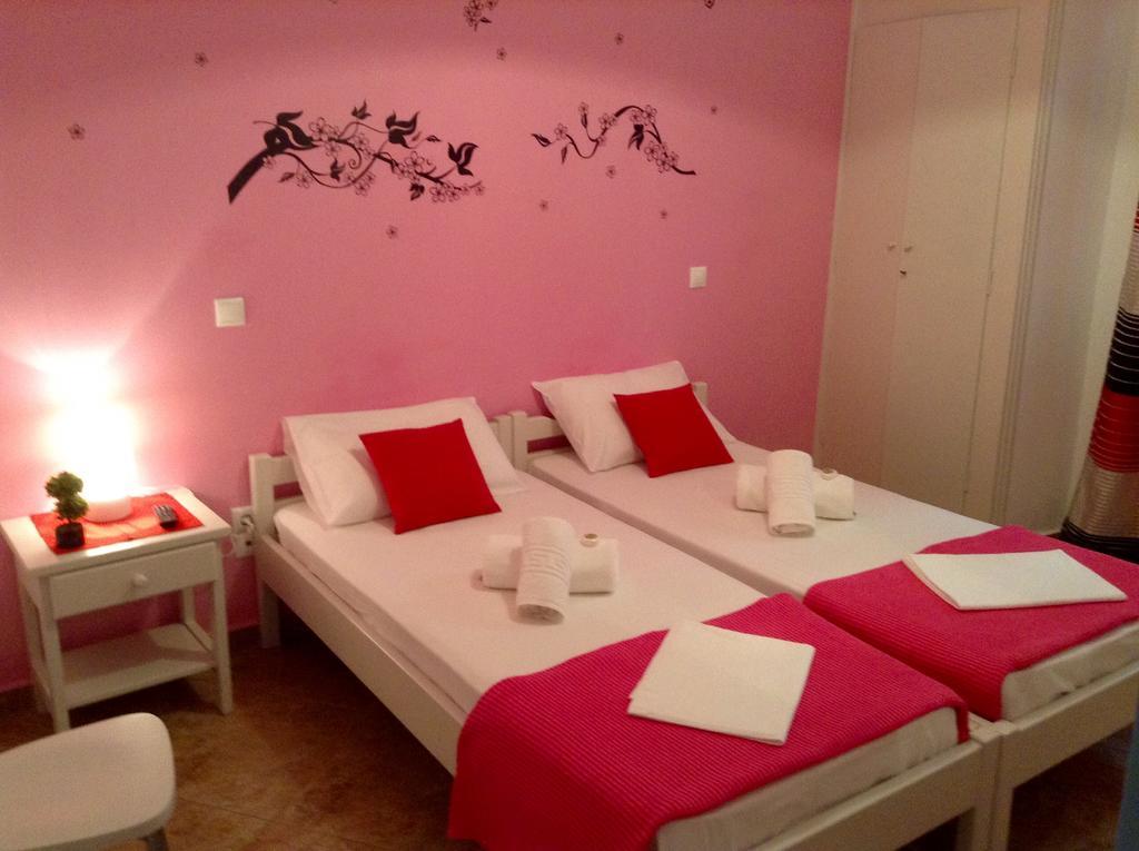 Nikoletta Rooms Parikia  Exterior photo